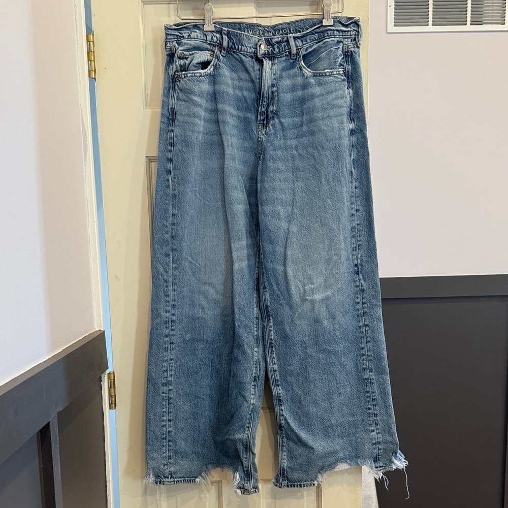 American Eagle Wide Leg High-Rise Women’s Jeans - Light Blue
